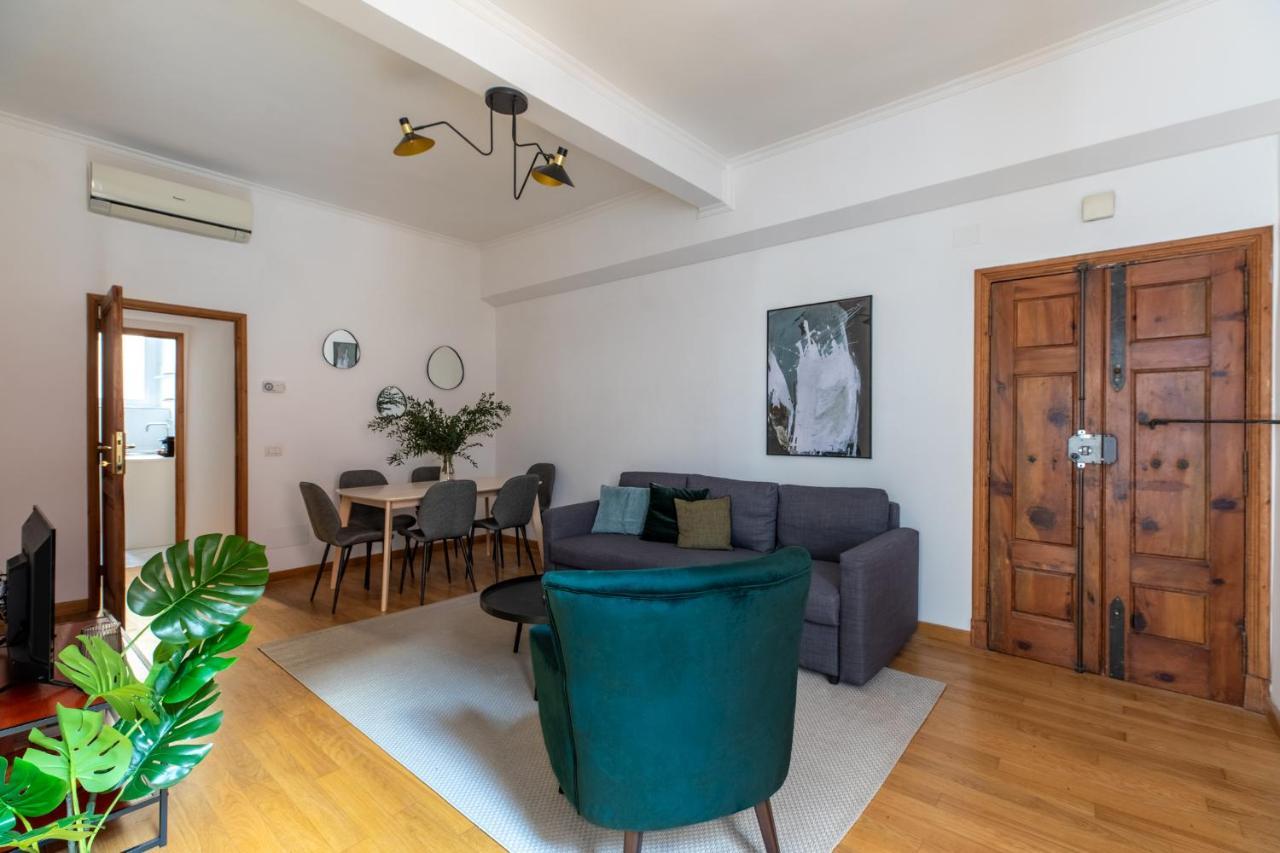 Iflat Spanish Steps Elegant Apartment Rome