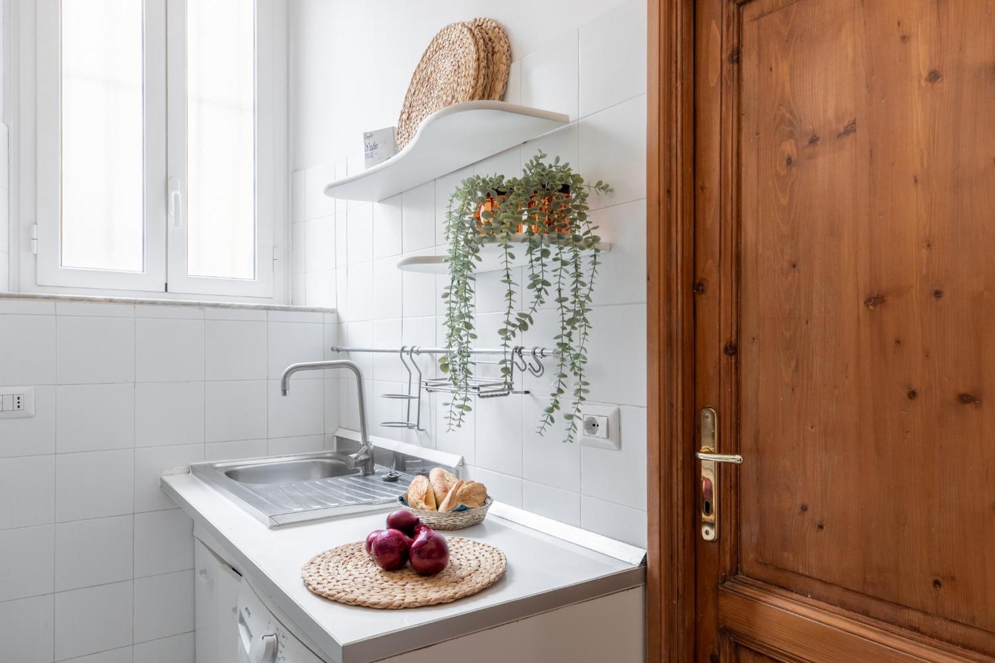 Iflat Spanish Steps Elegant Apartment